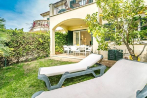 Mediterranes Ferienhaus mit offener Terrasse